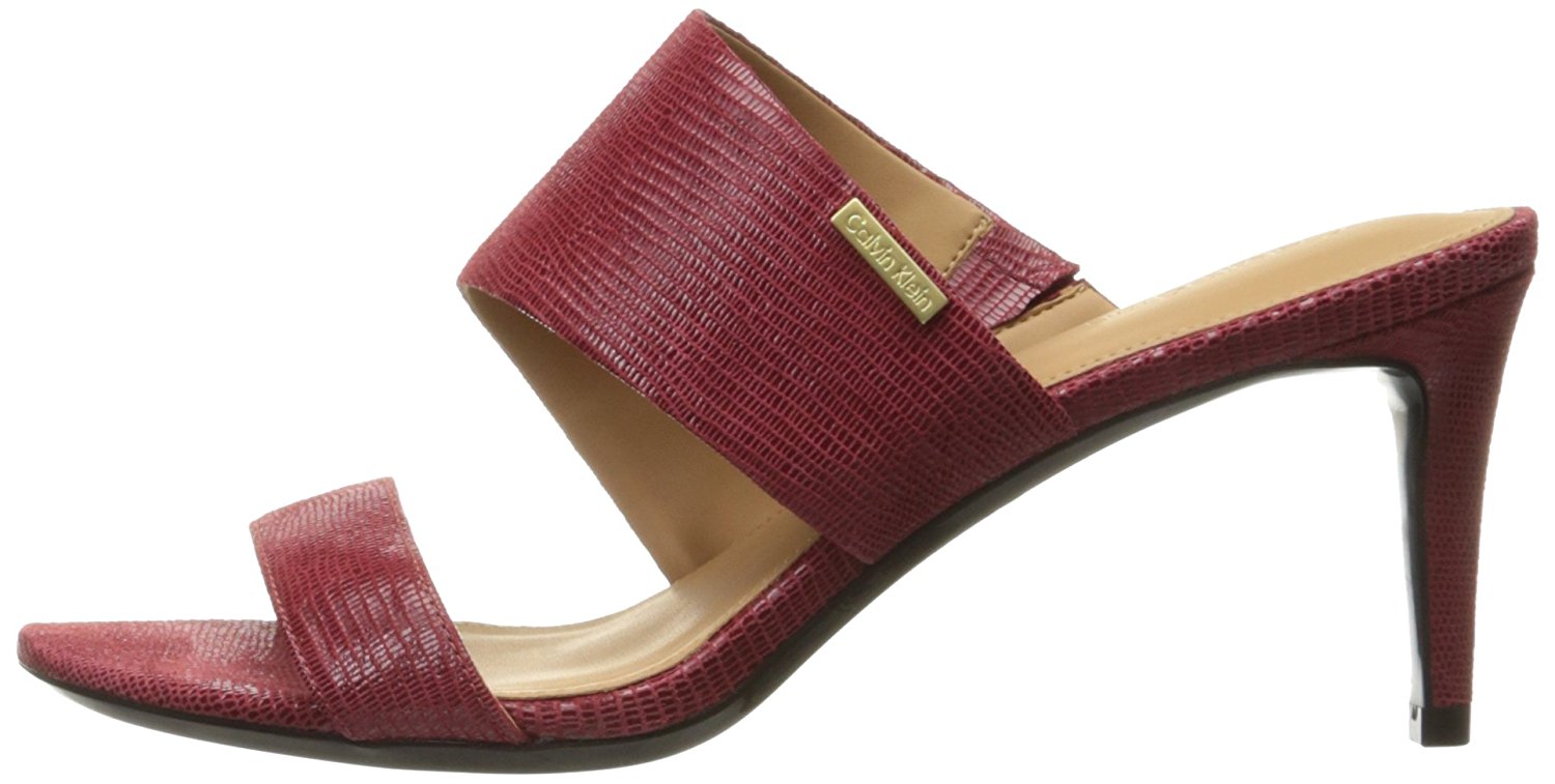Calvin Klein lanoe Dress Sandal, Garnet (Women)
